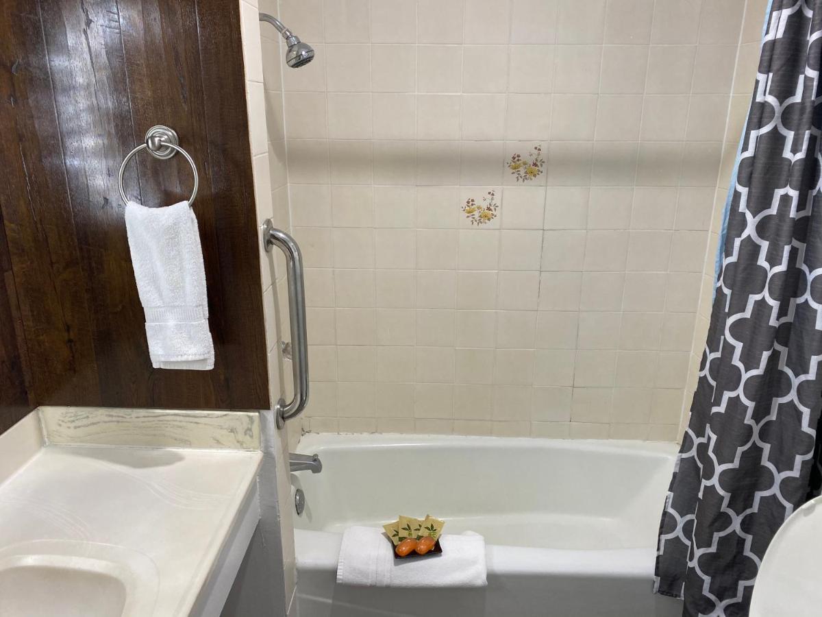 Villa Park Motel Orange Extérieur photo